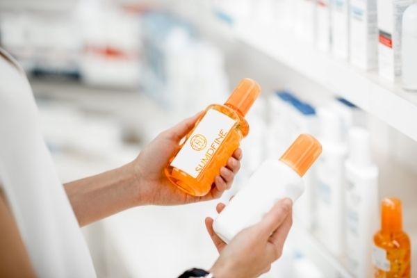 CÁCH CHỌN KEM CHỐNG NẮNG CHO DA NHẠY CẢM 1 Thi t k kh ng t n 1