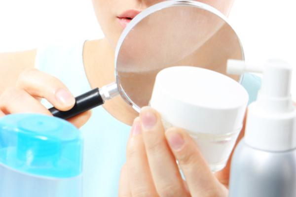 15 HÓA CHẤT ĐỘC HẠI CẦN TRÁNH TRONG MỸ PHẨM VÀ CHĂM SÓC DA 1 butylene glycol l hop chat hoa hoc co nguon goc tu dau mo