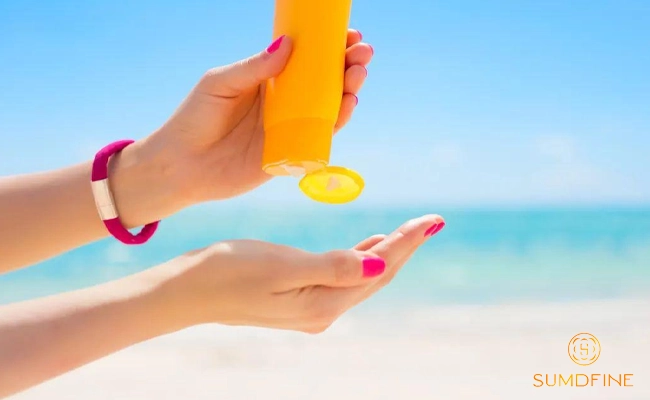 Bảo vệ da khi đi biển, đi bơi