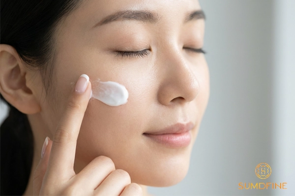 Lợi ích của việc thoa kem chống nắng lúc 6h sáng