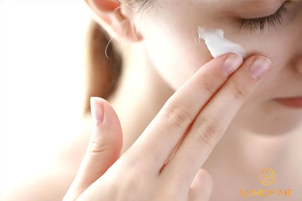 Những điều cần lưu ý khi trị nám bằng vitamin E