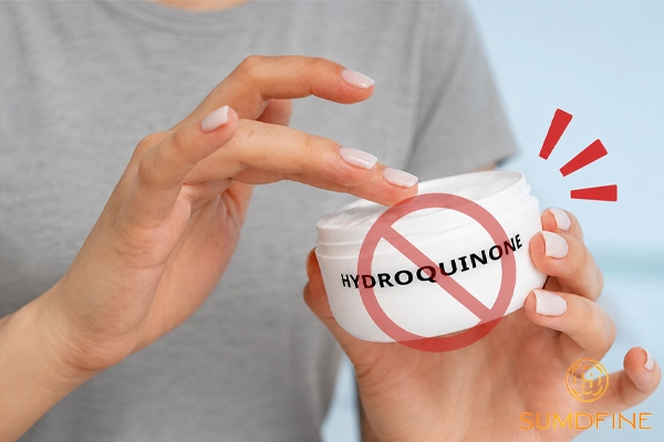 Top 8 kem ức chế sắc tố giúp giảm thâm, đốm nâu và làm đều màu da 7 Hydroquinone là hoạt chất không nên dùng lâu dài để trị sắc tố