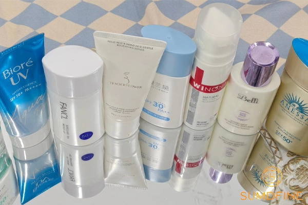 Đỏ mặt có thể tới từ các sản phẩm skincare khác, không chỉ kem chống nắng